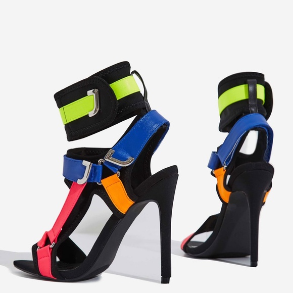 NEW🔥 Hook Loop Multi Gladiator Ankle Strap Sandal - Picture 3 of 6
